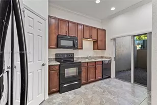 2332 SE 16th Pl, Homestead, FL 33035 - Photo 8