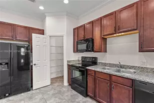 2332 SE 16th Pl, Homestead, FL 33035 - Photo 12