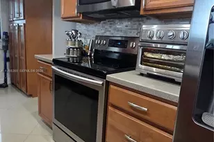 9600 NW 15th Ct, Pembroke Pines, FL 33024 - Photo 22