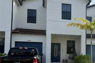 23049 SW 129th Pl, Miami, FL 33170 - Photo 2