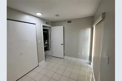 1331 SW 124th Ct #E-3, Miami, FL 33184 - Photo 14