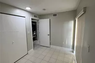 1331 SW 124th Ct, Miami, FL 33184 - Photo 14