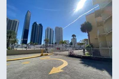 210 172nd St #226, Sunny Isles Beach, FL 33160 - Photo 36
