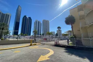 210 172nd St, Sunny Isles Beach, FL 33160 - Photo 36