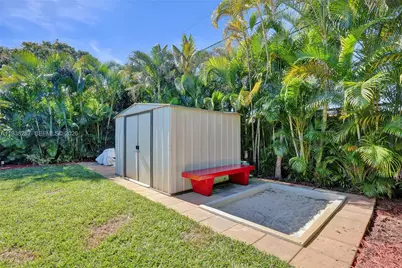 1713 NW 8th Ave, Fort Lauderdale, FL 33311 - Photo 22