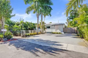 1713 NW 8th Ave, Fort Lauderdale, FL 33311 - Photo 2