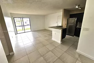 19760 SW 103rd Ct, Cutler Bay, FL 33157 - Photo 6