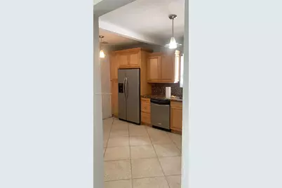 5631 W 10th Ave, Hialeah, FL 33012 - Photo 4