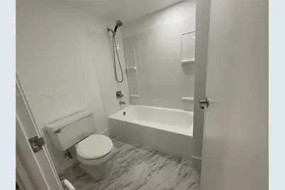 210 174th St #305, Sunny Isles Beach, FL 33160 - Photo 14
