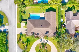 9995 SW 126th Terrace, Miami, FL 33176 - Photo 2