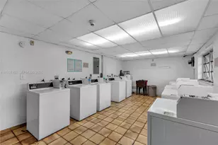 1250 NE 125th St, North Miami, FL 33161 - Photo 26