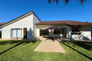 13890 SW 108th St, Miami, FL 33186 - Photo 36