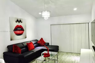 7220 NW 179th St, Hialeah, FL 33015 - Photo 2