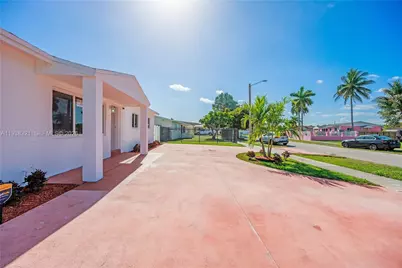 22503 SW 113th Pl, Miami, FL 33170 - Photo 30