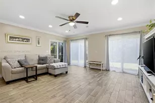 5723 NW 87th Ave, Tamarac, FL 33321 - Photo 8