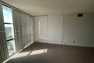 1000 Parkview Dr, Hallandale Beach, FL 33009 - Photo 22