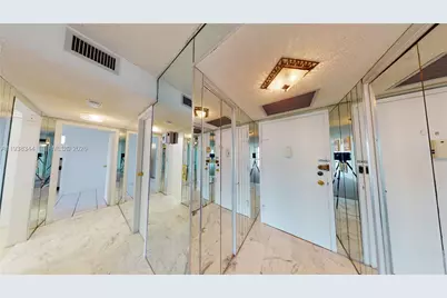 1000 Parkview Dr #1023, Hallandale Beach, FL 33009 - Photo 14