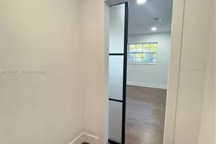 4360 NW 4th St, Plantation, FL 33317 - Photo 2