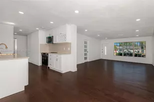 4360 NW 4th St, Plantation, FL 33317 - Photo 8