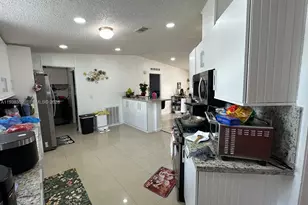 19800 SW 180th Ave, Miami, FL 33187 - Photo 14