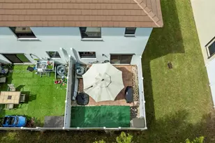 10513 W 32nd Ln, Hialeah, FL 33018 - Photo 22