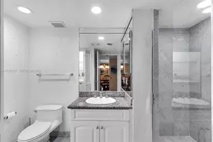 16485 Collins Ave, Sunny Isles Beach, FL 33160 - Photo 10