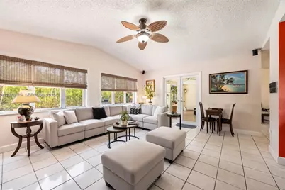 8610 SW 83rd St, Miami, FL 33143 - Photo 12