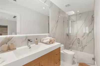 6011 Maynada St, Coral Gables, FL 33146 - Photo 14