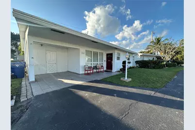 2420 Park Ln #102, Hollywood, FL 33021 - Photo 1