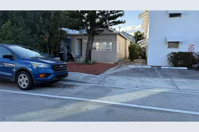 225 N K St #1, Lake Worth, FL 33460 - Photo 1