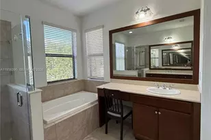 3299 W 96 Pl, Hialeah, FL 33018 - Photo 22