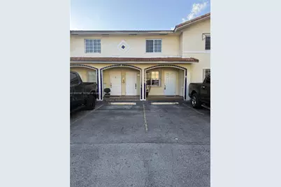 10101 W Okeechobee Rd #1201, Hialeah Gardens, FL 33016 - Photo 4