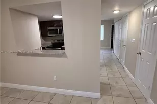 1990 NW 4th Ct, Miami, FL 33136 - Photo 2