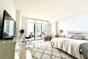 1300 Brickell Bay Dr, Miami, FL 33131 - Photo 1