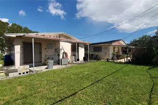 4756 SW 7th St, Miami, FL 33134 - Photo 12