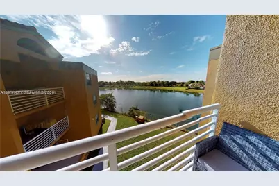 9735 Fontainebleau Blvd #G308, Miami, FL 33172 - Photo 6