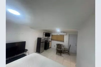 2021 Wilmington St, Opa-Locka, FL 33054 - Photo 12