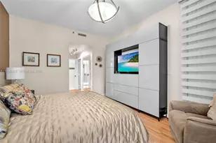 9725 NW 52nd St, Doral, FL 33178 - Photo 22