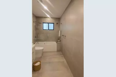 1201 Diplomat Pkwy, Hollywood, FL 33019 - Photo 10