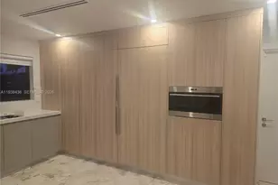 1201 Diplomat Pkwy, Hollywood, FL 33019 - Photo 8