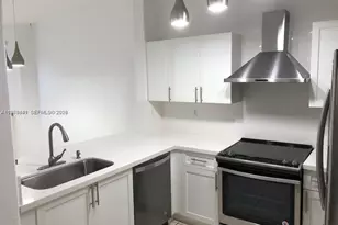 2925 SE 16th Ave, Homestead, FL 33035 - Photo 2