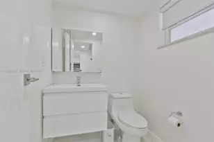 100 Edgewater Dr, Coral Gables, FL 33133 - Photo 4