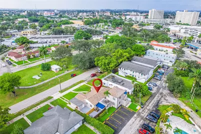 157 Curtiss Pkwy, Miami Springs, FL 33166 - Photo 58