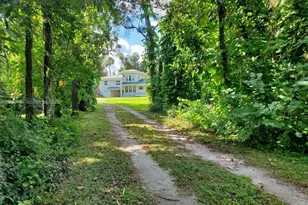 671 Live Oak Ln, Labelle, FL 33935 - Photo 62