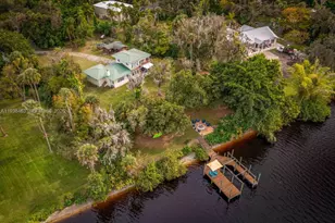 671 Live Oak Ln, Labelle, FL 33935 - Photo 8