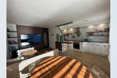 1860 Venice Park Dr #105, North Miami, FL 33181 - Photo 2