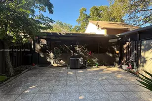 3415 Freedom Dr, Hollywood, FL 33021 - Photo 6