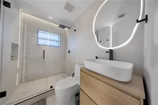 166 NW 41st St, Miami, FL 33127 - Photo 14