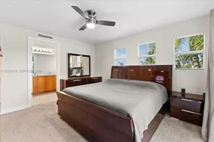 630 SE 15th St, Fort Lauderdale, FL 33316 - Photo 14