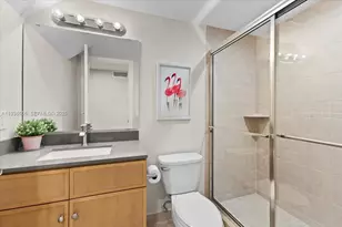 630 SE 15th St, Fort Lauderdale, FL 33316 - Photo 8
